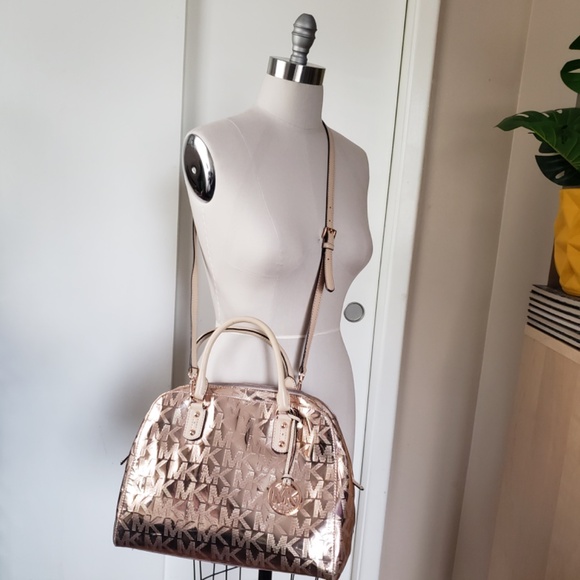 Michael Kors Rose Gold Dome Satchel! - Picture 2 of 14